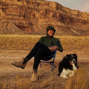 Meet your Posher, Dom